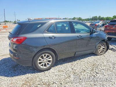 Trzecie zdjęcie samochodu z tyłu: 2019 CHEVROLET EQUINOX LS VIN:2GNAXHEV9K6172029 - miniatura