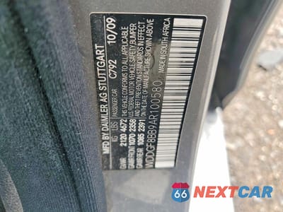 Zdjęcie 12 z 12 samochodu: 2010 MERCEDES-BENZ C 300 4MATIC VIN:WDDGF8BB9AR100580 - miniatura