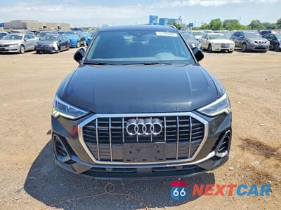 Piąte zdjęcie samochodu w środku: 2019 AUDI Q3 PRESTIGE S-LINE VIN:WA1FECF3XK1085371 - miniatura