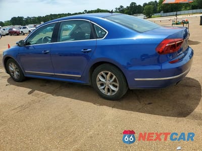 Drugie zdjęcie samochodu z przodu: 2017 VOLKSWAGEN PASSAT S VIN:1VWAT7A30HC059411 - miniatura