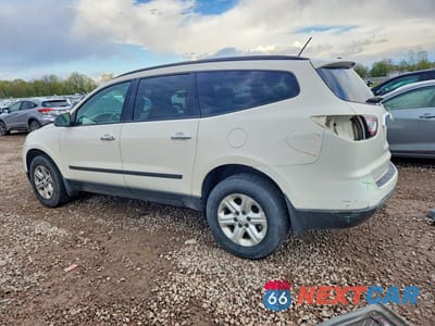 Drugie zdjęcie samochodu z przodu: 2015 CHEVROLET TRAVERSE LS VIN:1GNKRFED6FJ316784 - miniatura