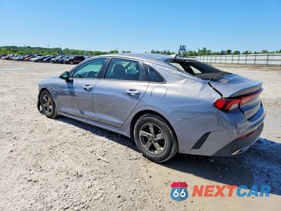 Drugie zdjęcie samochodu z przodu: 2021 KIA K5 LX VIN:5XXG24J23MG017198 - miniatura