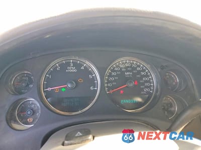 Zdjęcie 9 z 12 samochodu: 2007 CHEVROLET SILVERADO K1500 CREW CAB VIN:2GCEK13M571566738 - miniatura