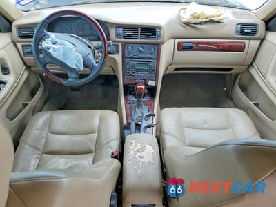 Zdjęcie 8 z 12 samochodu: 2000 VOLVO V70 XC VIN:YV1LZ56D0Y2726283 - miniatura