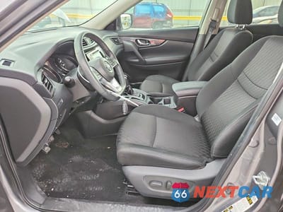 Zdjęcie 7 z 13 samochodu: 2018 NISSAN ROGUE SV VIN:KNMAT2MT8JP595183 - miniatura