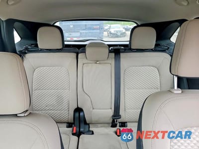 Zdjęcie 10 z 13 samochodu: 2020 FORD ESCAPE SE VIN:1FMCU9G63LUA03984 - miniatura