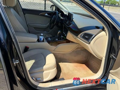 Piąte zdjęcie samochodu w środku: 2018 AUDI A6 PREMIUM VIN:WAUC8AFC0JN091611 - miniatura
