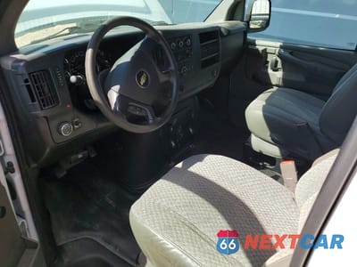 Zdjęcie 8 z 13 samochodu: 2014 CHEVROLET EXPRESS G3500 VIN:1GB0G2BG0E1200559 - miniatura