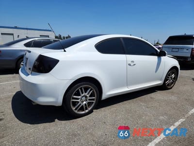 Trzecie zdjęcie samochodu z tyłu: 2005 SCION TC BASE VIN:JTKDE167250029593 - miniatura
