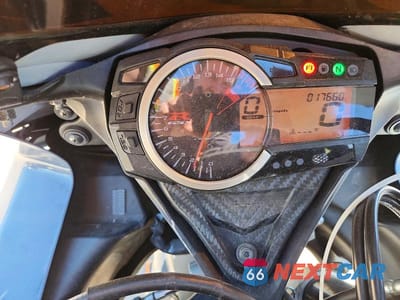 Zdjęcie 7 z 9 samochodu: 2019 SUZUKI GSX-R600 VIN:JS1GN7FA8K7100442 - miniatura