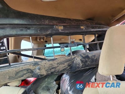 Zdjęcie 10 z 13 samochodu: 2002 HONDA CR-V LX VIN:JHLRD78462C051681 - miniatura