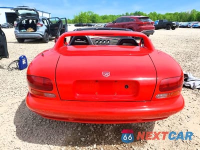 Zdjęcie 6 z 13 samochodu: 1993 DODGE VIPER RT-10 VIN:1B3BR65E6PV200269 - miniatura