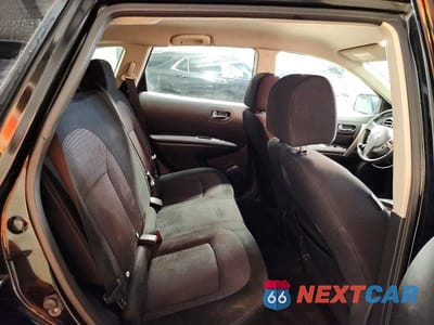 Zdjęcie 11 z 14 samochodu: 2013 NISSAN ROGUE S VIN:JN8AS5MVXDW102043 - miniatura