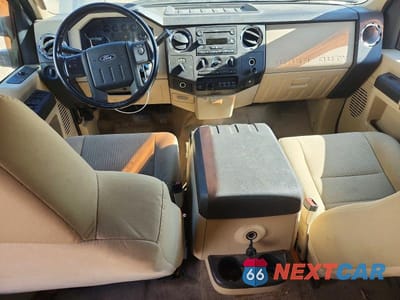 Zdjęcie 8 z 12 samochodu: 2008 FORD F350 SRW SUPER DUTY VIN:1FTWW31R38EB46284 - miniatura