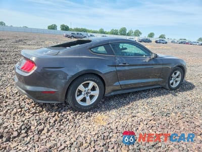 Trzecie zdjęcie samochodu z tyłu: 2018 FORD MUSTANG VIN:1FA6P8TH6J5185753 - miniatura