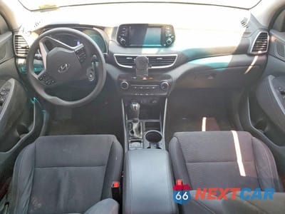 Zdjęcie 8 z 13 samochodu: 2020 HYUNDAI TUCSON SE VIN:KM8J2CA40LU190649 - miniatura