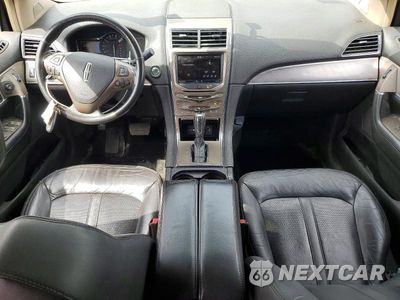 Zdjęcie 8 z 13 samochodu: 2013 LINCOLN MKX VIN:2LMDJ6JKXDBL05589 - miniatura