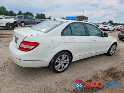 Trzecie zdjęcie samochodu z tyłu: 2009 MERCEDES-BENZ C 300 VIN:WDDGF54X09R050669 - miniatura