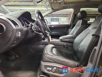Zdjęcie 7 z 13 samochodu: 2015 AUDI Q7 PREMIUM PLUS VIN:WA1LGAFE8FD020011 - miniatura
