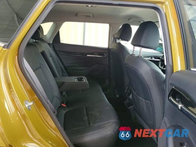 Zdjęcie 11 z 13 samochodu: 2024 KIA SELTOS SX VIN:KNDETCA76R7532612 - miniatura