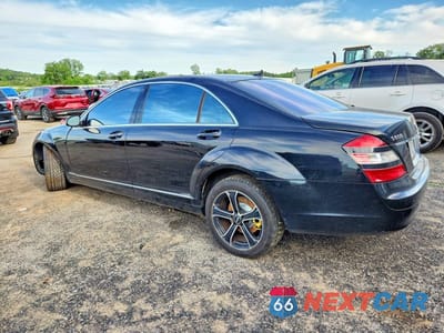 Drugie zdjęcie samochodu z przodu: 2008 MERCEDES-BENZ S 550 4MATIC VIN:WDDNG86X28A193137 - miniatura