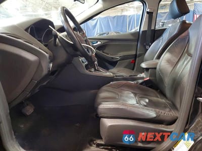 Zdjęcie 7 z 12 samochodu: 2015 FORD FOCUS SE VIN:1FADP3F27FL218408 - miniatura
