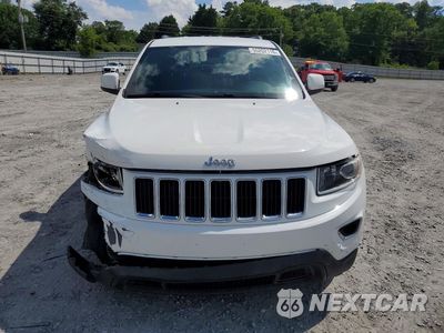 Piąte zdjęcie samochodu w środku: 2015 JEEP GRAND CHEROKEE LAREDO VIN:1C4RJEAG0FC668496 - miniatura
