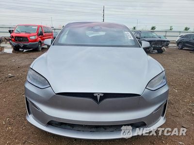 Piąte zdjęcie samochodu w środku: 2025 TESLA MODEL X VIN:7SAXCBE50SF469862 - miniatura