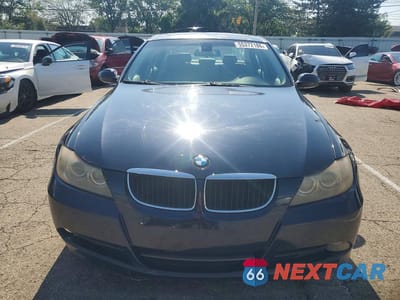 Piąte zdjęcie samochodu w środku: 2006 BMW 325 I VIN:WBAVB13516KX48571 - miniatura