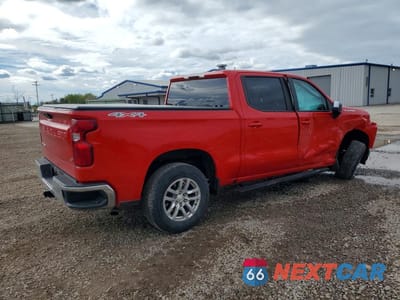 Trzecie zdjęcie samochodu z tyłu: 2021 CHEVROLET SILVERADO K1500 LT VIN:3GCPYJEK7MG360021 - miniatura