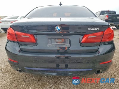 Zdjęcie 6 z 12 samochodu: 2019 BMW 530 I VIN:WBAJA5C50KWW40213 - miniatura
