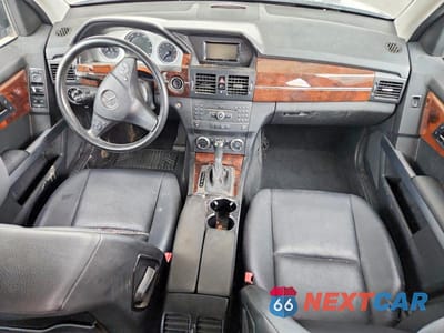 Zdjęcie 8 z 13 samochodu: 2011 MERCEDES-BENZ GLK 350 VIN:WDCGG5GB2BF574768 - miniatura