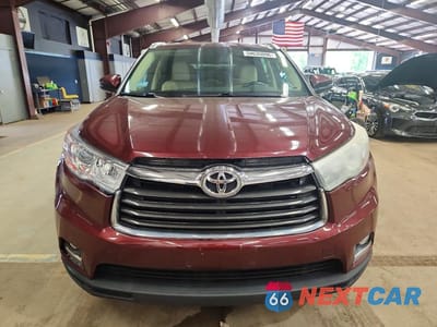 Piąte zdjęcie samochodu w środku: 2014 TOYOTA HIGHLANDER LIMITED VIN:5TDDKRFH1ES008917 - miniatura
