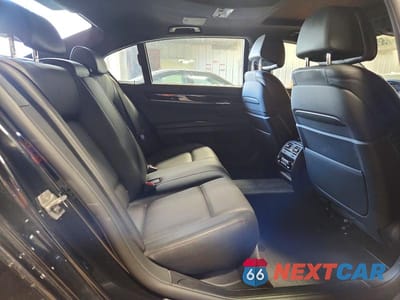 Zdjęcie 10 z 12 samochodu: 2015 BMW 750 LXI VIN:WBAYF8C53FD655193 - miniatura