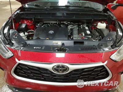 Zdjęcie 12 z 13 samochodu: 2021 TOYOTA HIGHLANDER XLE VIN:5TDGZRAH1MS063057 - miniatura