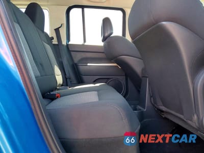 Zdjęcie 10 z 12 samochodu: 2008 JEEP PATRIOT SPORT VIN:1J8FT28W38D703904 - miniatura