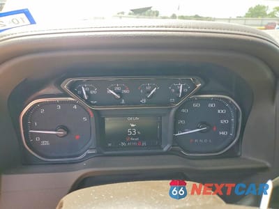 Zdjęcie 9 z 12 samochodu: 2023 GMC SIERRA K2500 SLT VIN:1GT49NEY5PF130463 - miniatura