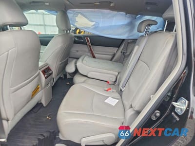 Zdjęcie 11 z 13 samochodu: 2011 TOYOTA HIGHLANDER LIMITED VIN:5TDDK3EH3BS079529 - miniatura