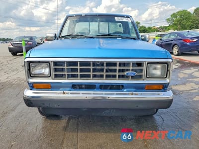Piąte zdjęcie samochodu w środku: 1988 FORD RANGER VIN:1FTBR10TXJUE10992 - miniatura