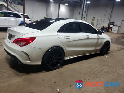 Trzecie zdjęcie samochodu z tyłu: 2014 MERCEDES-BENZ CLA 250 VIN:WDDSJ4EB2EN044072 - miniatura