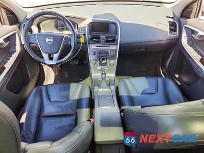 Zdjęcie 8 z 13 samochodu: 2014 VOLVO XC60 3.2 VIN:YV4940DL7E2516686 - miniatura