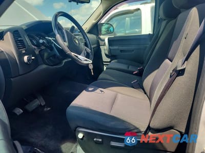 Zdjęcie 7 z 13 samochodu: 2012 CHEVROLET SILVERADO K1500 LT VIN:1GCNKSE09CZ215249 - miniatura