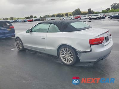 Drugie zdjęcie samochodu z przodu: 2012 AUDI A5 PREMIUM PLUS VIN:WAULFAFH4CN007746 - miniatura
