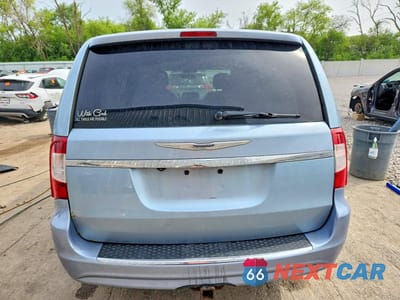 Zdjęcie 6 z 14 samochodu: 2013 CHRYSLER TOWN & COUNTRY TOURING VIN:2C4RC1BG8DR734363 - miniatura
