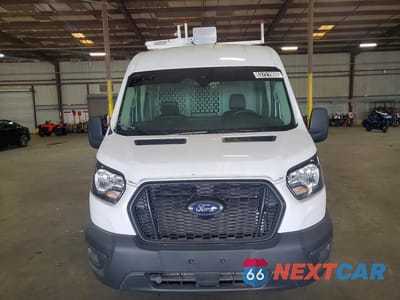 Piąte zdjęcie samochodu w środku: 2025 FORD TRANSIT T-250 VIN:1FTBR1C86SKA31198 - miniatura