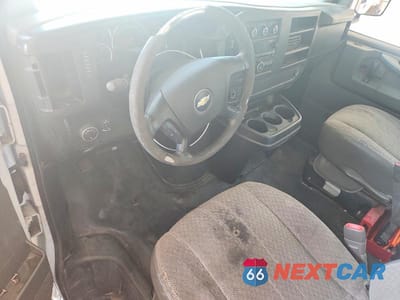 Zdjęcie 8 z 13 samochodu: 2014 CHEVROLET EXPRESS DELIVERY TRUCK VIN:1GB3G3BGXE1116817 - miniatura