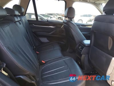 Zdjęcie 10 z 13 samochodu: 2014 BMW X5 XDRIVE35I VIN:5UXKR0C5XE0K47750 - miniatura