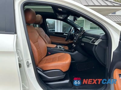 Piąte zdjęcie samochodu w środku: 2016 MERCEDES-BENZ GLE COUPE 450 4MATIC VIN:4JGED6EB4GA043554 - miniatura