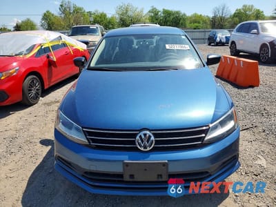 Piąte zdjęcie samochodu w środku: 2016 VOLKSWAGEN JETTA S VIN:3VW267AJ8GM284540 - miniatura