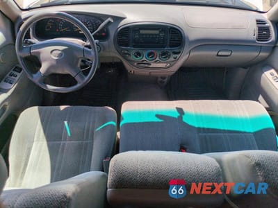 Zdjęcie 8 z 12 samochodu: 2002 TOYOTA TUNDRA SR5 V8 VIN:5TBBT44192S222961 - miniatura
